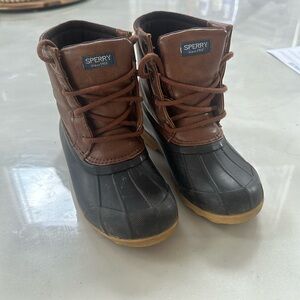 Sperry boots